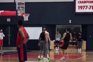 当时还是小老弟！奇才时期阿夫迪亚和库兹马的队内单挑！